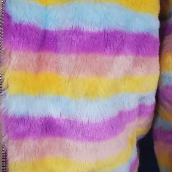 Never worn. Asos daisy street rainbow fur coat 2x - Picture 5 of 7